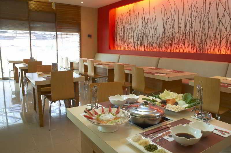 Grand Jatra Hotel